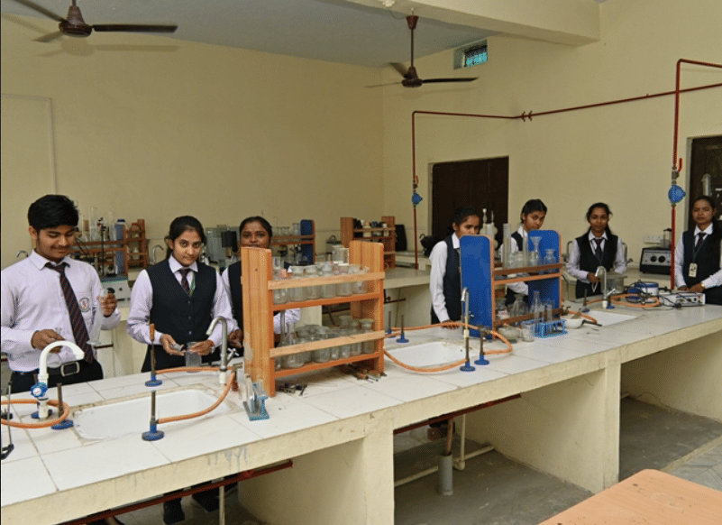 S K Mishra College of Pharmacy Infrastructure photo 4